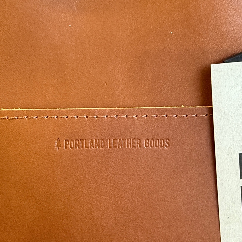 Portland Leather Honey East-West Large Lola Tote Bag - Picture 2 of 7